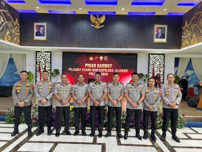 Kapolres Purwakarta Hadiri Sertijab dan Pisah Sambut Pejabat Polda Jabar