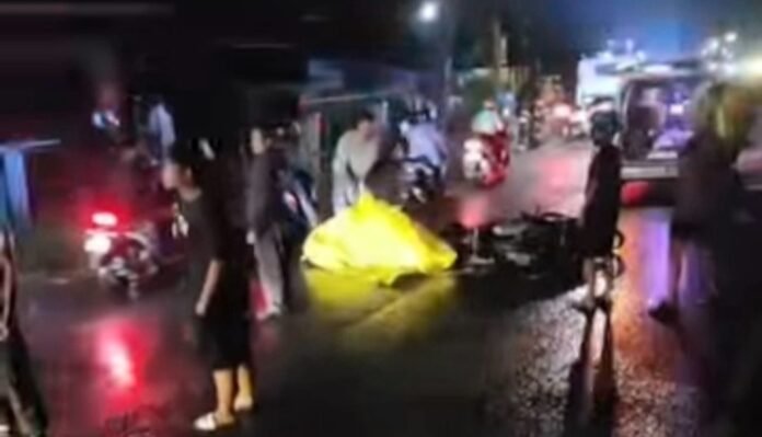 Tragis! Pemotor Tewas Terlindas Usai Hindari Lubang Jalan di Jatisari