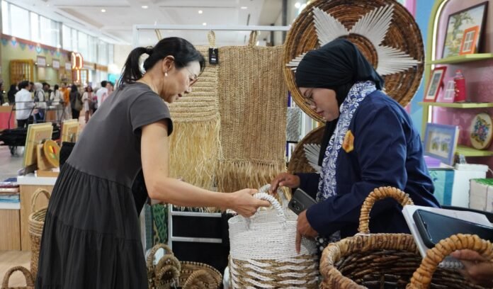 INACRAFT 2026 Dibuka, UMKM Pertamina Langsung Bukukan Penjualan Rp1,9 Miliar