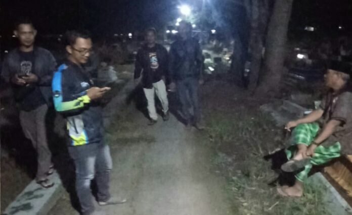 Warga Desa Jayamukti Gelar Patroli Malam Cegah Tawuran Remaja, Jaga Ketertiban Selama Ramadan