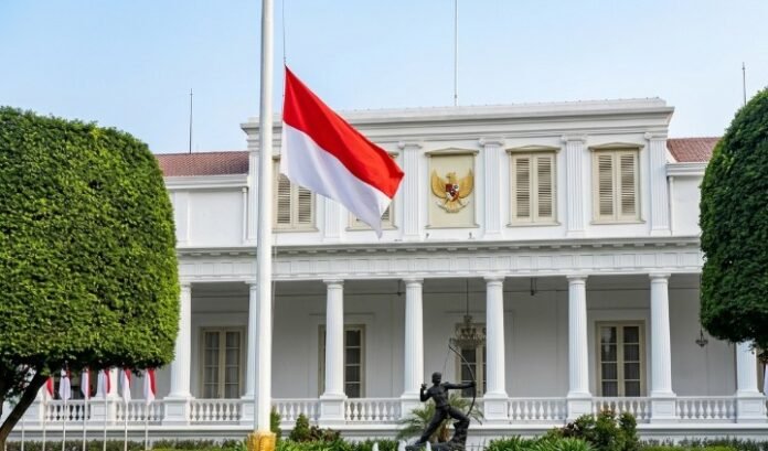 Pemerintah Tetapkan Tiga Hari Berkabung Nasional atas Wafatnya Try Sutrisno