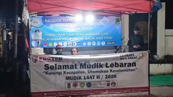 PROTEK Siagakan Posko dan Ambulans Pantau Arus Mudik di Karawang