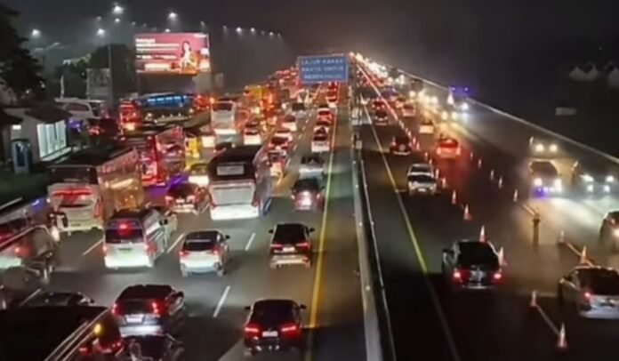 Pemudik Apresiasi Rekayasa Lalu Lintas, Sistem One Way dan Contraflow Dinilai Efektif