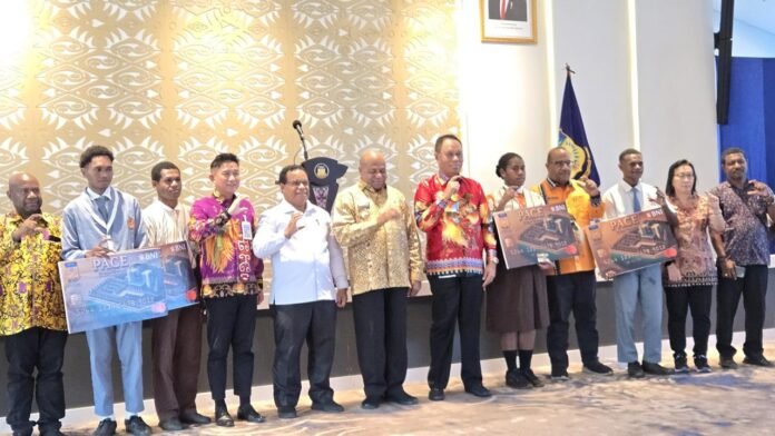 Rektor UNINGRAT Papua Hadiri Peluncuran Kartu Pace Mace, Tegaskan Dukungan Kampus dalam Mewujudkan SDM Unggul Papua