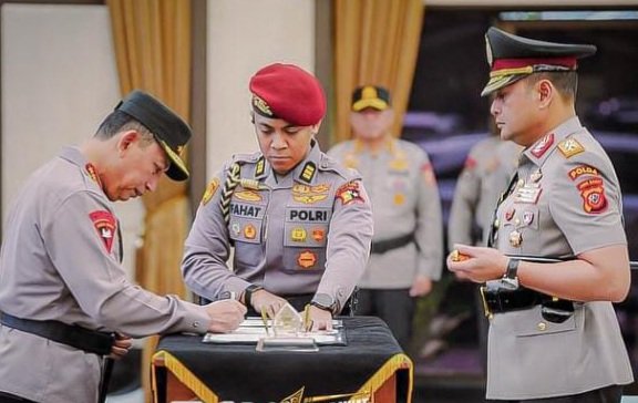Irjen Pol. Pipit Rismanto Resmi Jadi Kapolda Jawa Barat, Ini Rekam Jejaknya