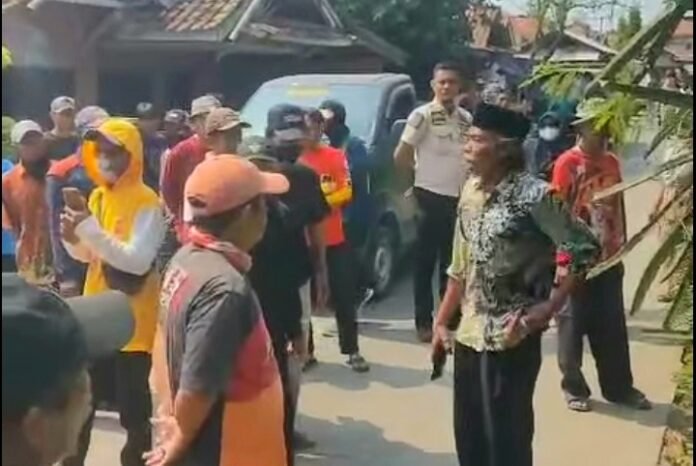 Ricuh Pembongkaran Portal Jembatan Sukamantri, Dua Kelompok Warga Terbelah